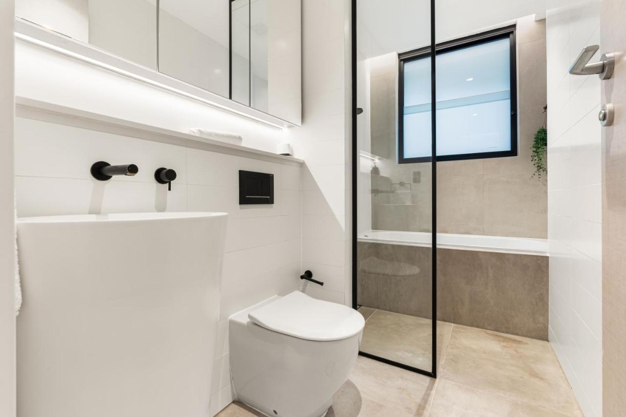 Modern 1Br Abode With Courtyard Steps To The Beach Sydney Ngoại thất bức ảnh